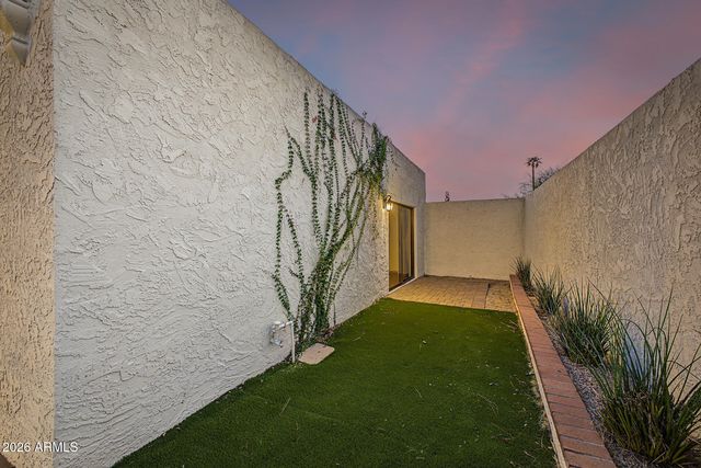 8076 E VIA DEL VENCINO --, Scottsdale, AZ 85258
