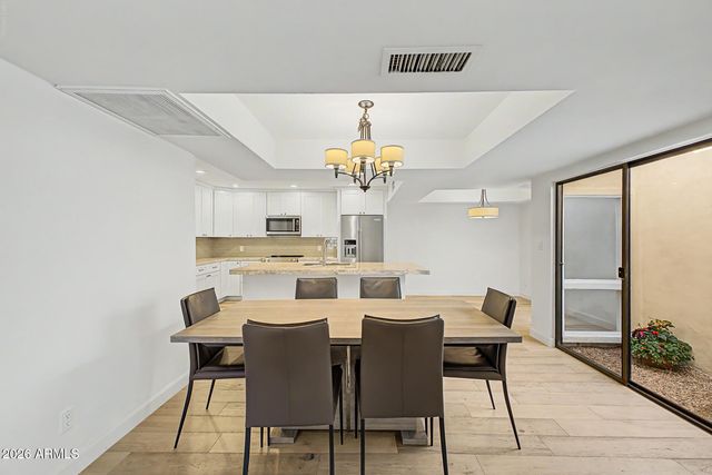8076 E VIA DEL VENCINO --, Scottsdale, AZ 85258