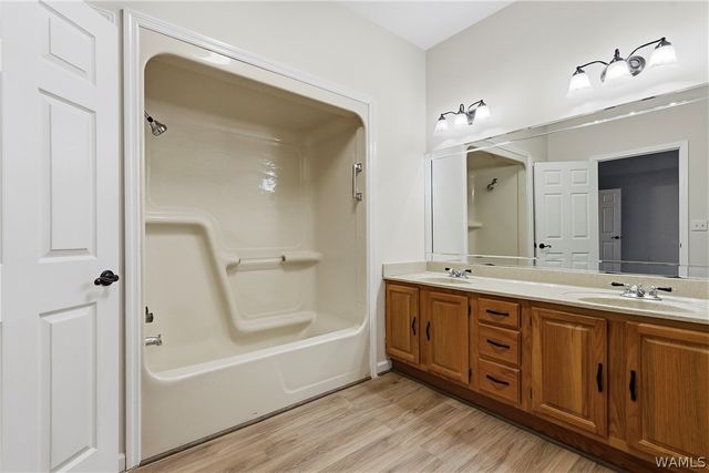 17324 White Rd, Vance, AL 35490