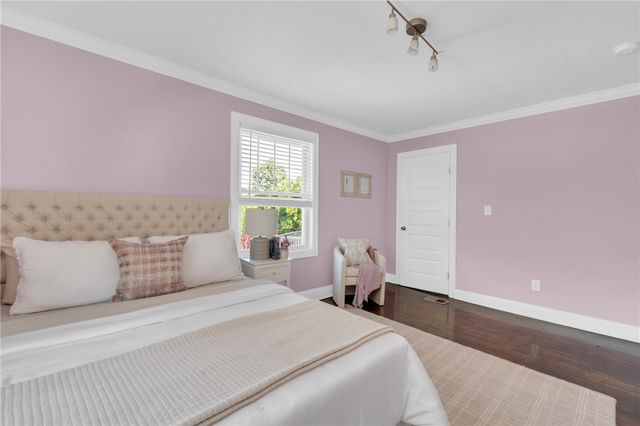 260 Brown Street, Providence, RI 02906