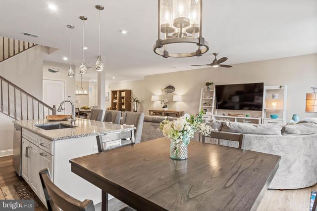 38053 CROSS GATE RD, Millville, DE 19967