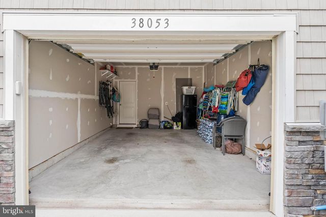 38053 CROSS GATE RD, Millville, DE 19967