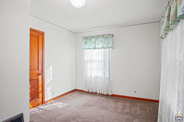 2000 SW Randolph AVE, Topeka, KS 66604