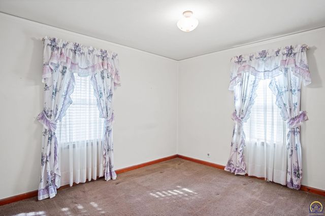 2000 SW Randolph AVE, Topeka, KS 66604