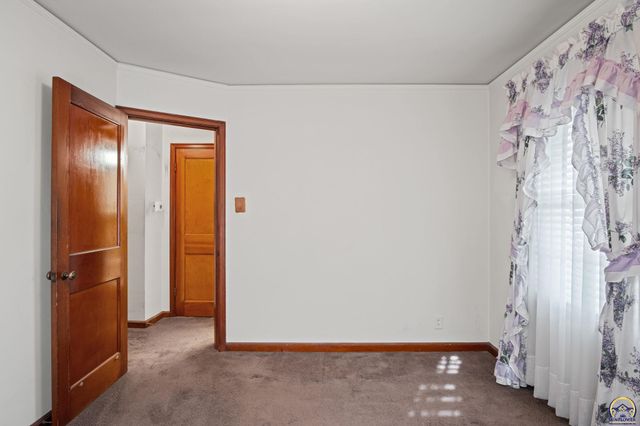 2000 SW Randolph AVE, Topeka, KS 66604