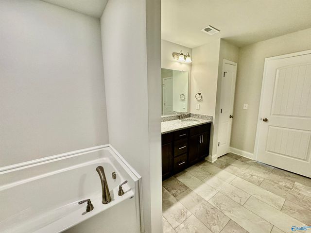 242 Poppy Trail, Meridianville, AL 35759