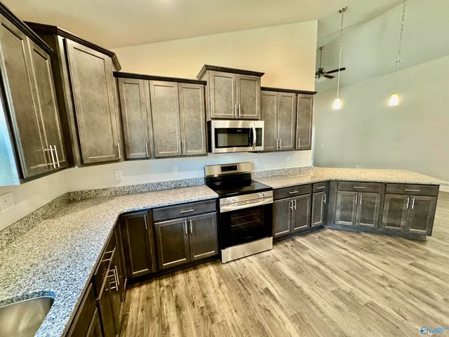 242 Poppy Trail, Meridianville, AL 35759
