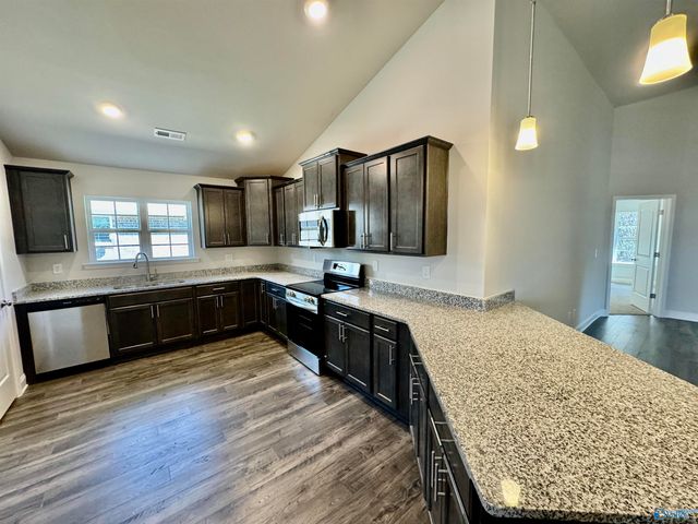 242 Poppy Trail, Meridianville, AL 35759