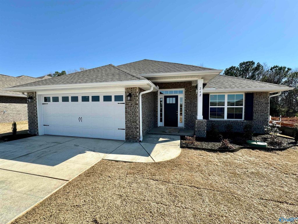 242 Poppy Trail, Meridianville, AL 35759