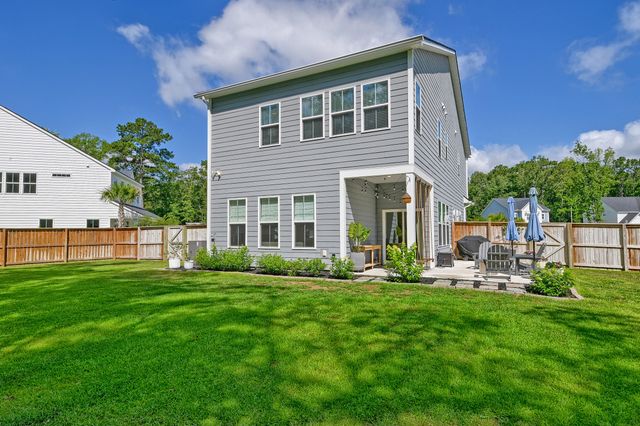 2004 Wingspan Way, Awendaw, SC 29429