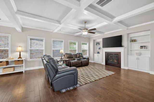 3551 Dockside Shores Drive, Gainesville, GA 30506