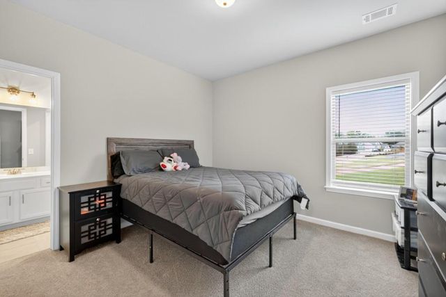 3551 Dockside Shores Drive, Gainesville, GA 30506