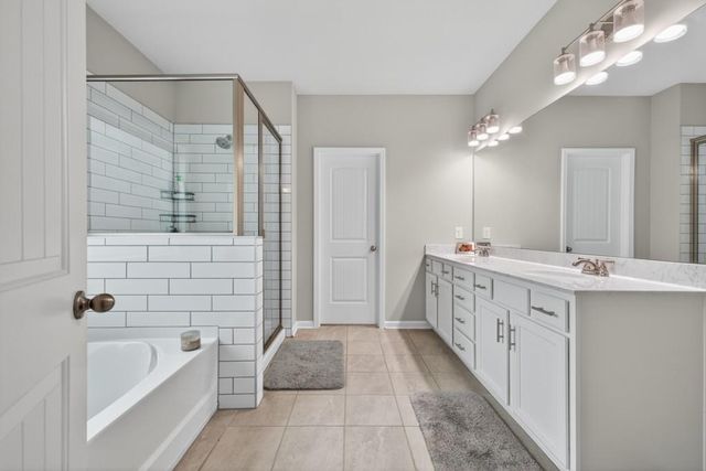3551 Dockside Shores Drive, Gainesville, GA 30506