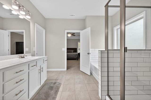 3551 Dockside Shores Drive, Gainesville, GA 30506