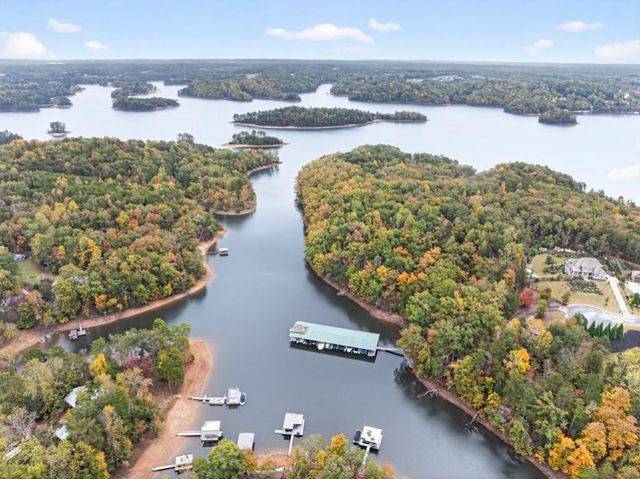 3551 Dockside Shores Drive, Gainesville, GA 30506