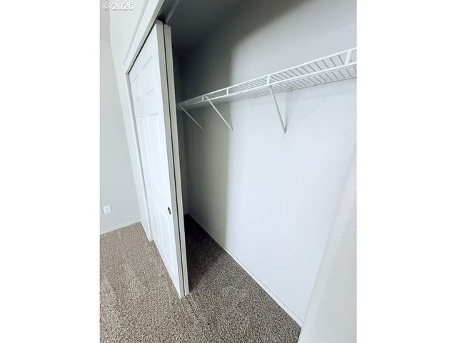 4220 Se RUSSELL St, Hillsboro, OR 97123
