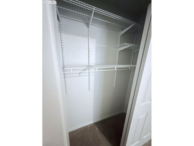 4220 Se RUSSELL St, Hillsboro, OR 97123