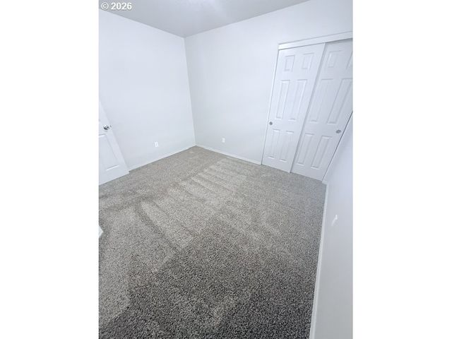 4220 Se RUSSELL St, Hillsboro, OR 97123