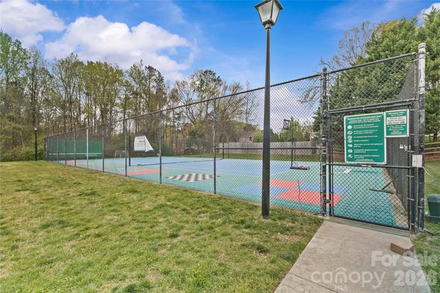 12611 Diamond Drive, Pineville, NC 28134