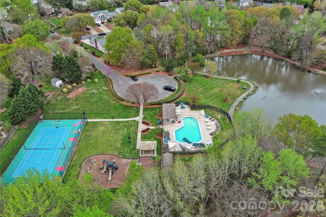 12611 Diamond Drive, Pineville, NC 28134