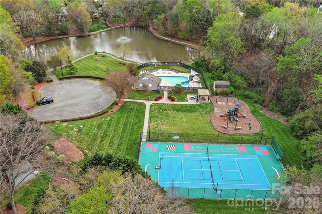 12611 Diamond Drive, Pineville, NC 28134