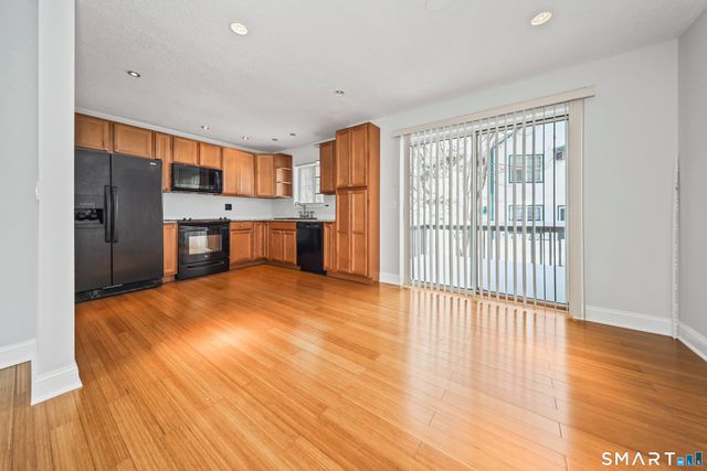 925 Oronoke Road 11D, Waterbury, CT 06708