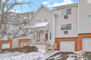 925 Oronoke Road 11D, Waterbury, CT 06708