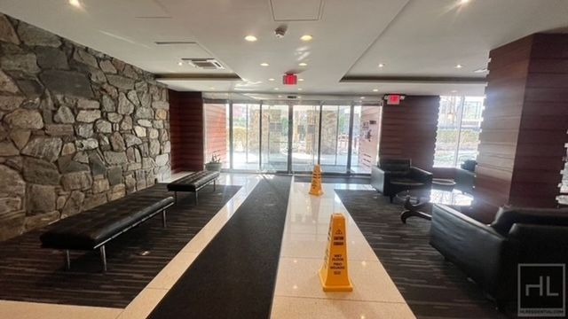 8710 51st Ave Apt 4N, New York City, NY 11373