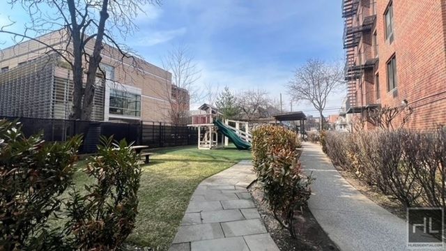 8710 51st Ave Apt 4N, New York City, NY 11373