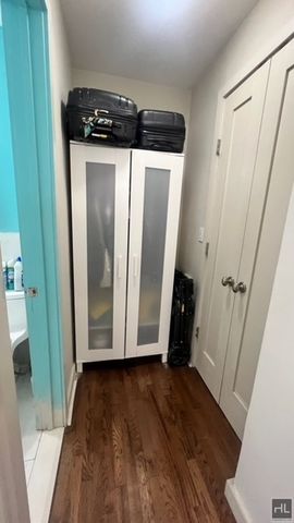 8710 51st Ave Apt 4N, New York City, NY 11373