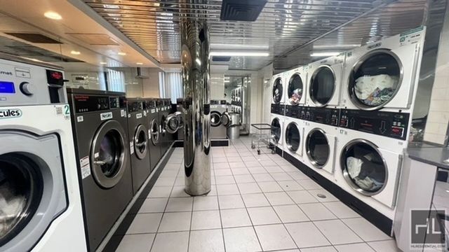 8710 51st Ave Apt 4N, New York City, NY 11373