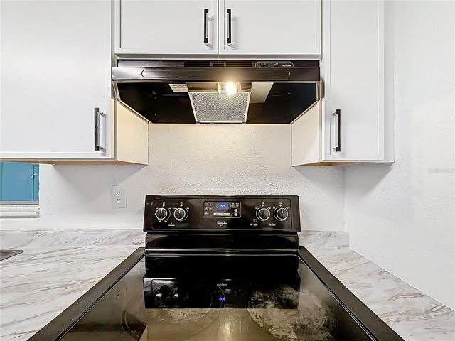 544 MERCURY AVENUE, Orlando, FL 32828