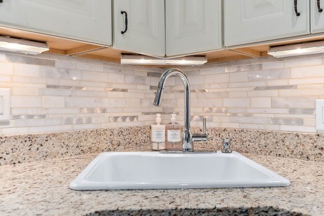 285 Colburn St, Dedham, MA 02026