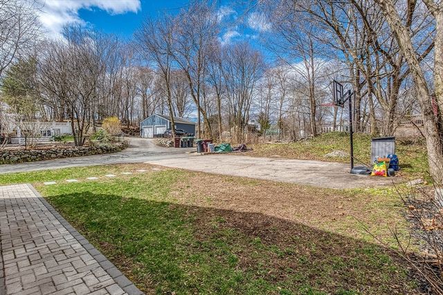 285 Colburn St, Dedham, MA 02026