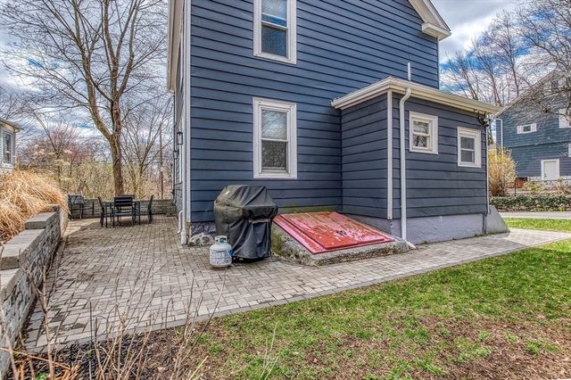 285 Colburn St, Dedham, MA 02026