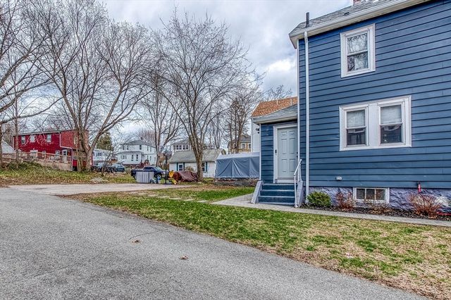 285 Colburn St, Dedham, MA 02026