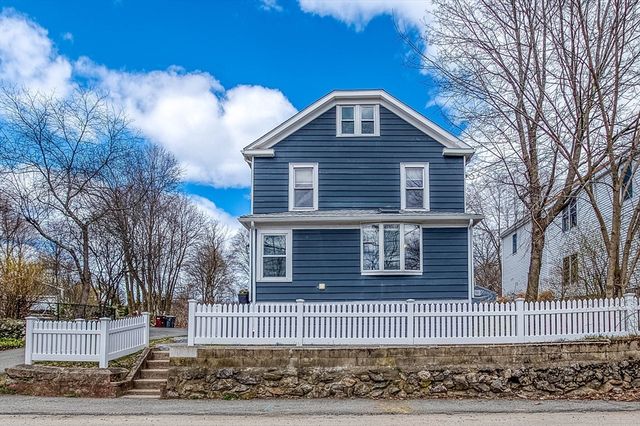 285 Colburn St, Dedham, MA 02026