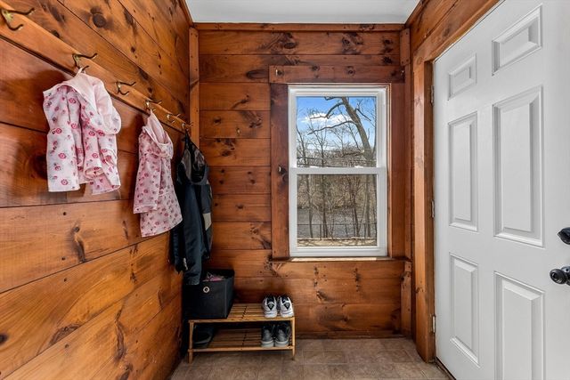 285 Colburn St, Dedham, MA 02026