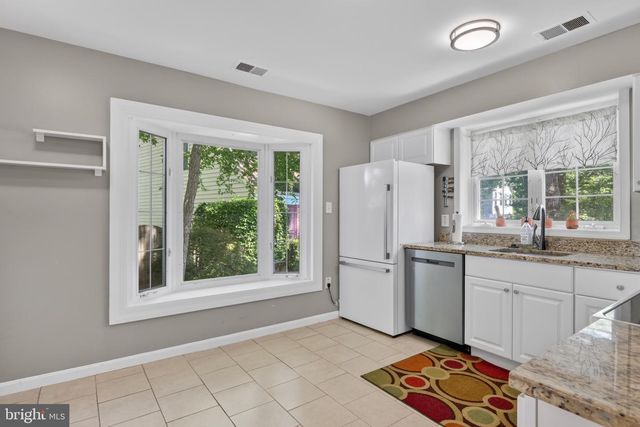 4525 FLINTSTONE RD, Alexandria, VA 22306