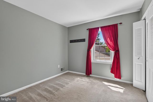 4525 FLINTSTONE RD, Alexandria, VA 22306