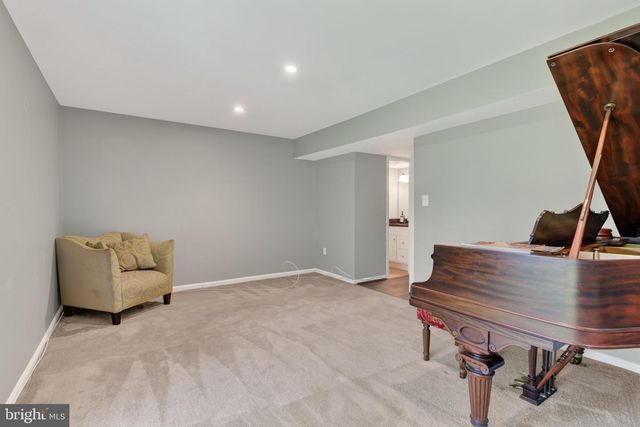 4525 FLINTSTONE RD, Alexandria, VA 22306