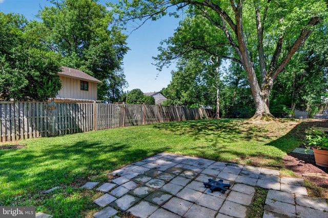 4525 FLINTSTONE RD, Alexandria, VA 22306