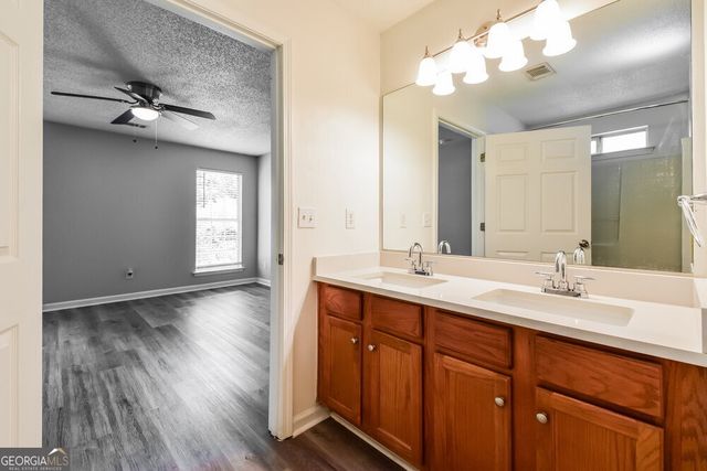 3568 Brookstone Way, Union City, GA 30291