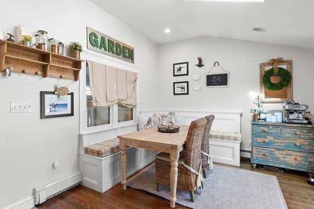34 Roberts Rd, Boxford, MA 01921