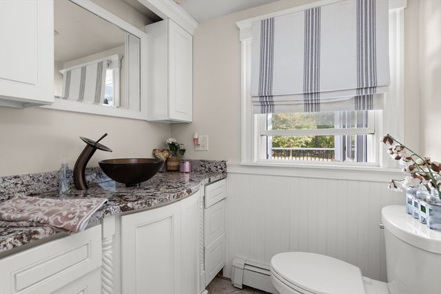 34 Roberts Rd, Boxford, MA 01921