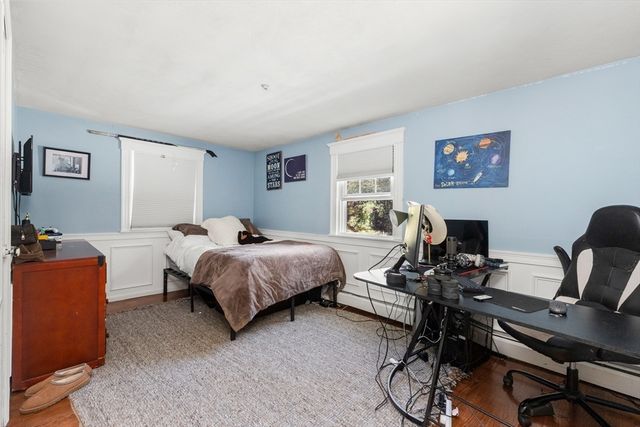 34 Roberts Rd, Boxford, MA 01921