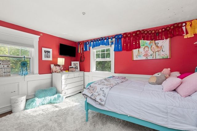 34 Roberts Rd, Boxford, MA 01921