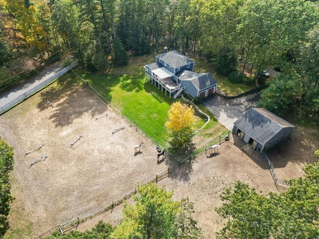 34 Roberts Rd, Boxford, MA 01921