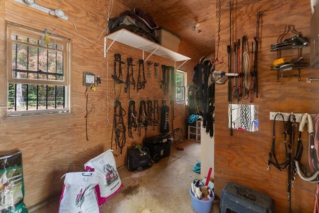 34 Roberts Rd, Boxford, MA 01921