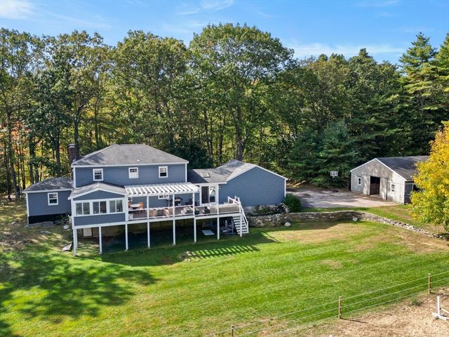 34 Roberts Rd, Boxford, MA 01921